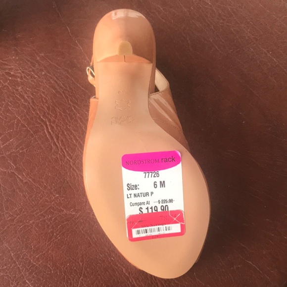 Joan & David Natural Leather Open Toe Pump - Picture 4 of 6